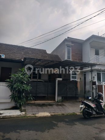 Rumah Vila Dago Pamulang Turun Harga