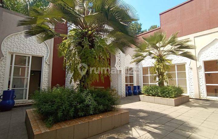 Rumah Cantik Dengan Konsep Maroko Di Klaster Northridge Sentul City Bogor
