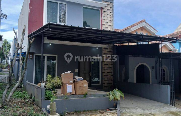 Rumah di Klaster Terdepan Dekat Pintu Tol Taman Casablanca Sentul City Bogor