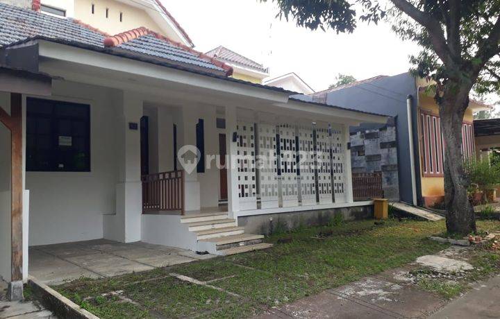 Rumah Di Jalan Raya Klaster Taman Pasadena Sentul City Bogor 