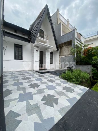 Rumah Di Dekat Pintu Tol Aeon Sekolah Universitas Rumah Sakit Klaster Taman Victoria Sentul City Bogor