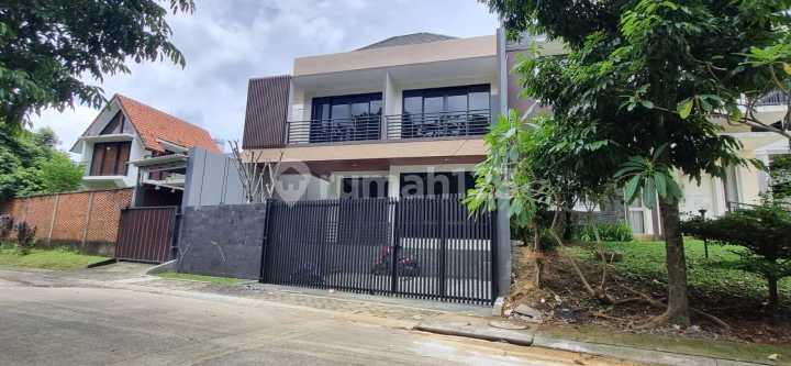 Rumah 2 lantai murah Dengan View Depan Area Hijau Dan Sungai Klaster Santorini Sentul City Bogor Rumah 2 lantai murah Dengan View Depan Area Hijau Dan Sungai Klaster Santorini Sentul City Bogor