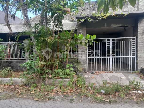 Rumah Dijalan Kembar Trosobo Utama Sidoarjo Rumah Butuh Minim Renovasi SHM di Perumahan Trosobo Utama, Jl. Raya, Sidodadi, Taman, Sidoarjo, Jawa Timur, Indonesia, 61257, Sidoarjo