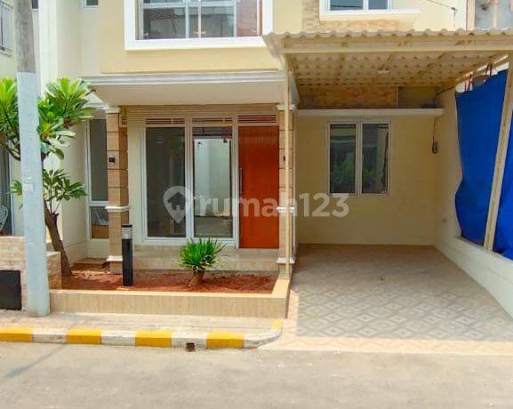 Dijual Rumah Dan Kavling di De Green Park Cinere Residence