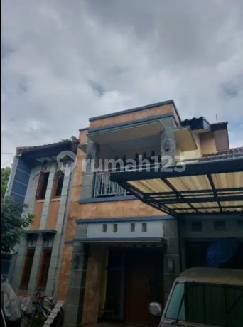 House for Sale Two Floors in Cikutra Baru Rarely Available House for Sale Two Floors in Cikutra Baru Rarely Available