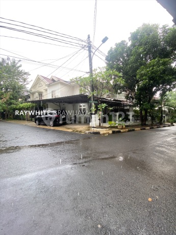 Rumah dalam Kompleks Elite Area Tebet Mas Indah Rumah dalam Kompleks Elite Area Tebet Mas Indah