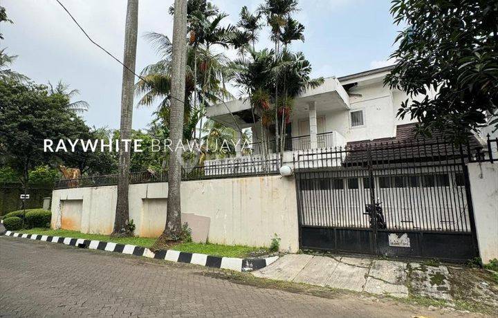 Rumah Mewah Executive Paradise in Antasari