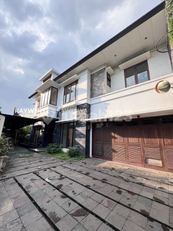 Cipete Compound Nuansa Bali Rumah Siap Huni Lingkungan Tenang