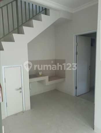 Rumah 5x8 Jual Murah 2 lantai Arcadia Village Gading Serpong Rumah 5x8 Jual Murah 2 lantai Arcadia Village Gading Serpong