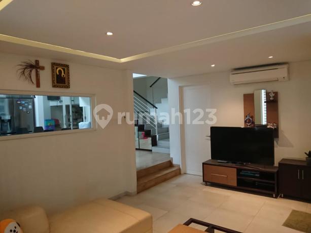 Dijual Cepat Rumah Bagus dan Siap Huni Taman Grand Puri Grisenda