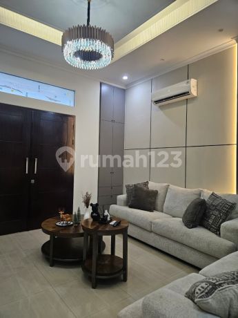 Jual Rumah Pantai Indah Kapuk 9X16 SHM 3Lantai Renov Termurah Jual Rumah Pantai Indah Kapuk 9X16 SHM 3Lantai Renov Termurah