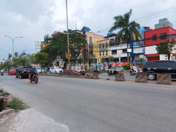 Tanah Jl Raya Cikarang Cibarusah Di Komplek Mega Surya, Cikarang ******** Jl. Raya Cikarang , Cibarusah , Di Komplek Mega Surya Cikarang Selatan