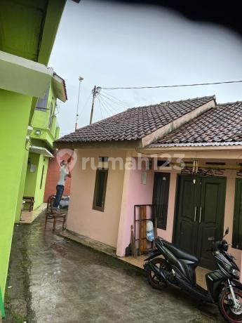 Kontrakan 8 Unit Di Perumahan Bumi Panggugah Bogor