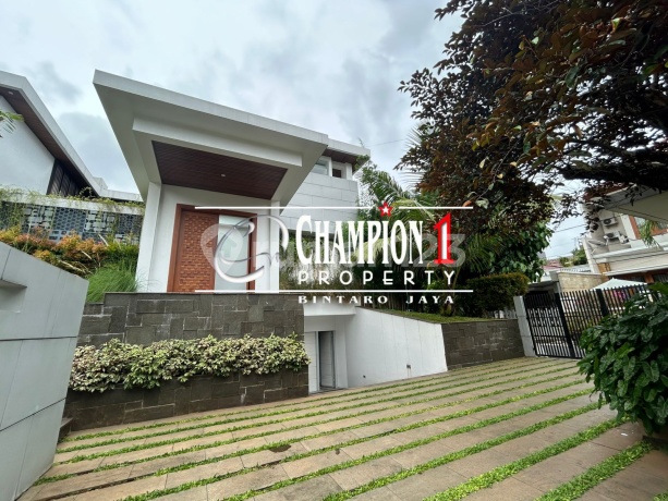 Rumah Tropical Modern Minimalis di Pondok Indah -Nrl