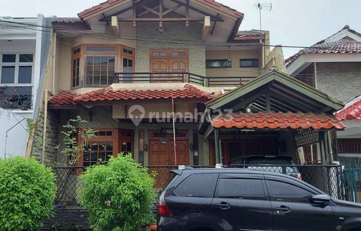 Rumah strategis harga miring lt 247mtr kelapa gading timur SHM Jakarta Utara 