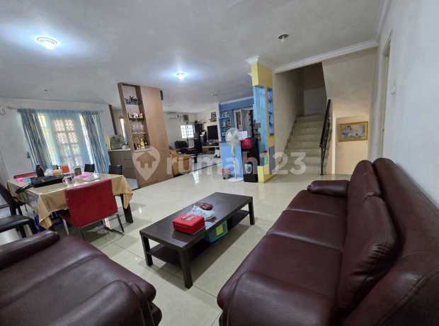 Rumah Akasia Bgm Pik 10×18 3.5 Lantai Pik Pantai Indah Kapuk