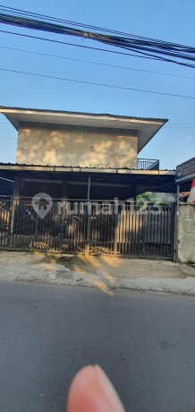 Dijual Kontrakan 7 Pintu dan 1 Ruko Dua Lantai Dijalan Raya Japos