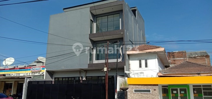 Dijual Rumah 3 Lantai Daerah Rungkut Menanggal Harapan Dijual Rumah 3 Lantai Daerah Rungkut Menanggal Harapan