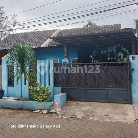 Rumah Bandara Santika Asrikaton Pakis Malang Luas 142M2 KT 4,