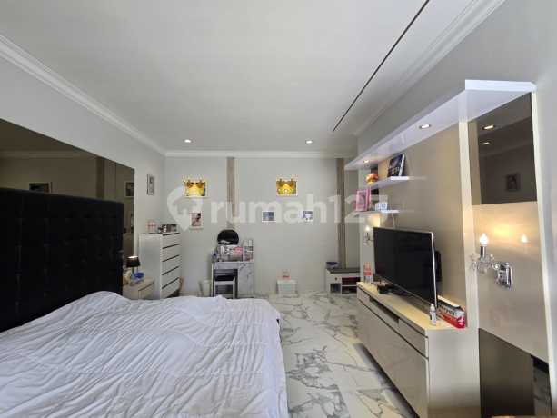 Rumah Mewah Bergaya American Modern di Gegerkalong Permai Bandung Rumah Mewah Bergaya American Modern di Gegerkalong Permai Bandung