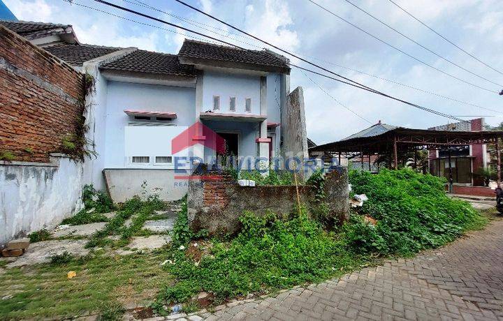 Rumah Minimalis di Perumahan Graha Permata Residence