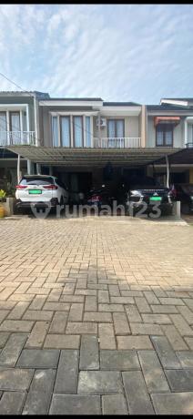 Rumah Cluster 2 Lantai Bebas Banjir Full Furnished Serua Indah