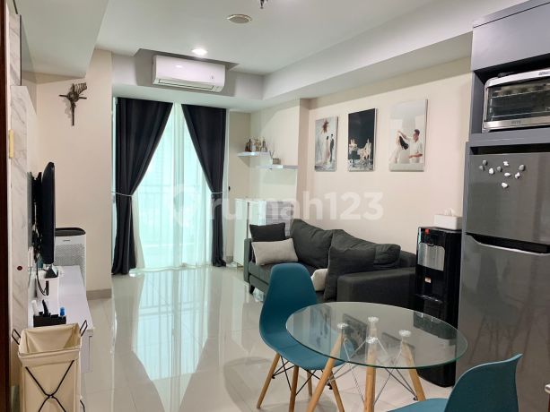 Apartment Springhill Terrace Residences 2 BR Furnished
