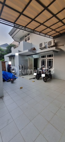 - Murah !! Dijual Cepat !! Rumah Siap Huni 13x15 di Sunter Bisma , Bisa Nego 