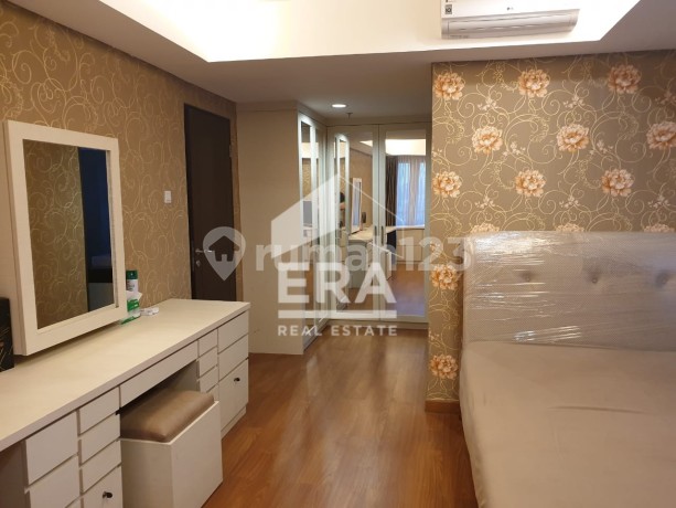 Murah !! Dijual/Disewa!! Apt. The Royale Springhill Residence Kemayoran Luas 196 Full Furnish Lantai Tinggi Murah !! Dijual/Disewa!! Apt. The Royale Springhill Residence Kemayoran Luas 196 Full Furnish Lantai Tinggi
