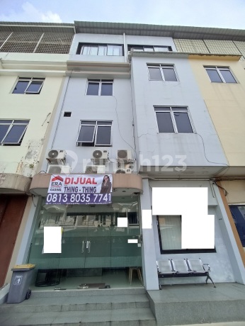 Cheap!! Quick Sale!! Ready-to-Use 87 sqm Shop House in Villa Gading Indah, Negotiable