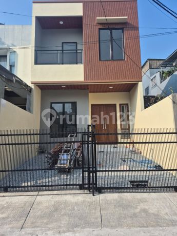 Murah !! Dijual Rumah Brand New 6X17 Minimalis di Kelapa Hybrida Hadap Utara