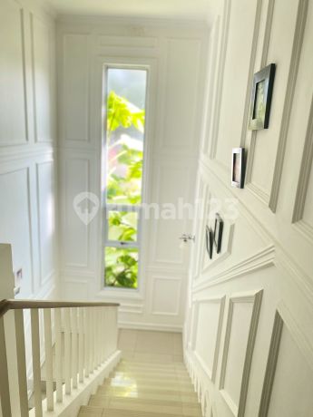 Murah !! Dijual Rumah Rapih 12,5 x 23,5 Siap Huni di Cluster d'Banyan JGC Hadap Selatan Timur