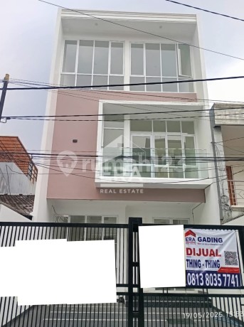 Dijual Cepat !! Rumah Siap Huni 6x17 Brand New di Janur Kuning , Bisa Nego