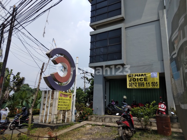 Ruko 3 lantai di Cibubur city harga nego