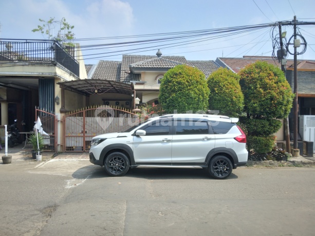 Rumah di Villa Nusa Indah 3 Boulevard Harga Nego Rumah di Villa Nusa Indah 3 Boulevard Harga Nego