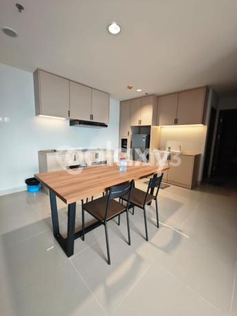 Apartemen Praxis Surabaya Lantai 28 Full Furnish Hadap Timur