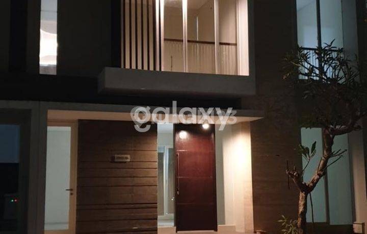Rumah Pelican Hill Citraland Surabaya 2 Lantai Hadap Utara