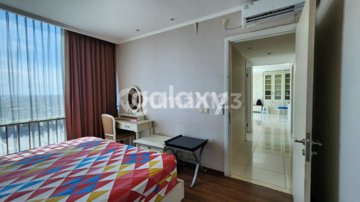 Apartemen Tower VIA, @ SBD Ciputra World, Sby, selanfkah dr Mall , siap huni dan dekat toll