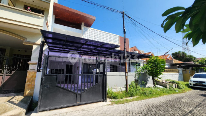 Rumah Manyar Tirtoyoso Itara Surabaya 2 Lantai