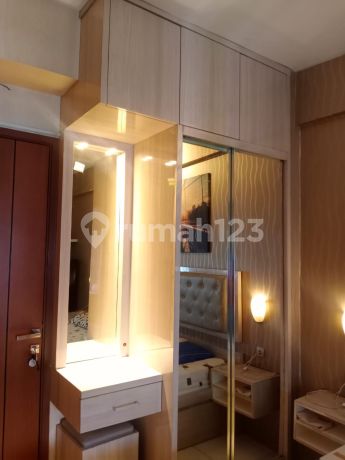 Green Lake View Apartment Ciputat