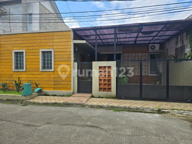 For Sale, Spacious House in Taman Palem Talaga Bestari, Tangerang For Sale, Spacious House in Taman Palem Talaga Bestari, Tangerang