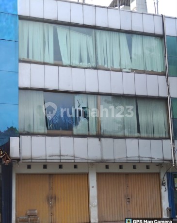 Dijual Ruko Gandeng di Area Pasar Minggu, Harga Menarik dan Masih bisa Nego Sampai Deal.