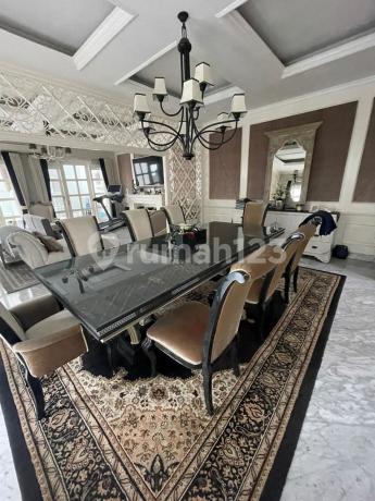 Luxury House Rumah 3,5 Lantai, Swimming Pool, Siap Huni, Strategis dan Nyaman serta Tenang Luxury House Rumah 3,5 Lantai, Swimming Pool, Siap Huni, Strategis dan Nyaman serta Tenang