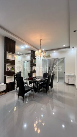 Rumah Indah Golf Lake Cengkareng Jual Cepat Furnished Siap Langsung Huni