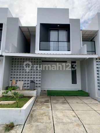 New House Inside a Ready-to-Occupy Cluster in Garut City New House Inside a Ready-to-Occupy Cluster in Garut City