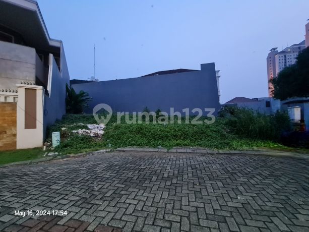 Tanah di Villa Gading Indah 488M² Hoek