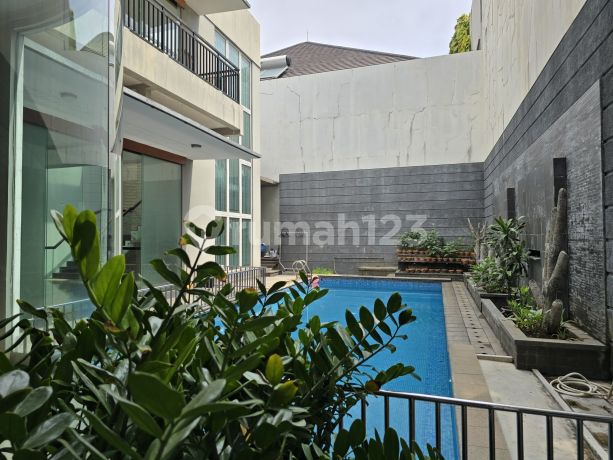 Rumah Bukit Gading Villa Bagus