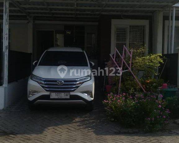 Rumah Jade Hamlet Cluster Silver Blok A No. 25 Menganti