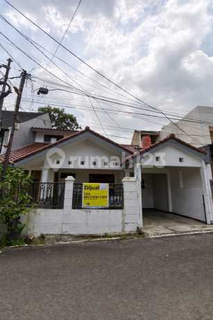 Rumah Bagus di Komplek Bapem