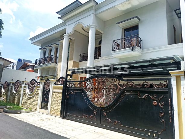 Rumah Mewah Komplek Industri Sandang Palmerah Jakarta Barat Dekat Binus Rumah Mewah Komplek Industri Sandang Palmerah Jakarta Barat Dekat Binus